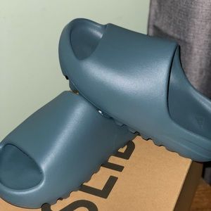 Yeezy Slides
